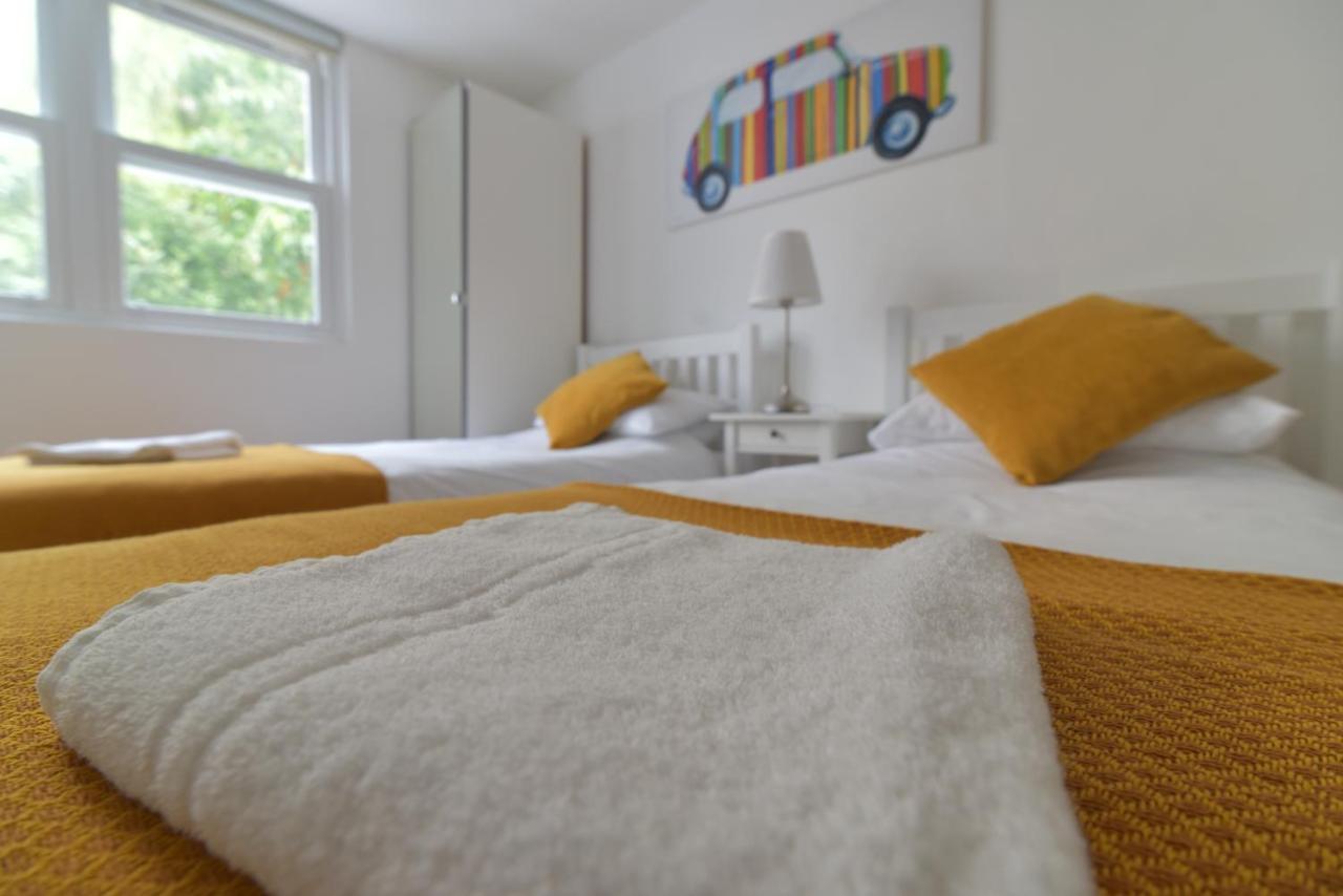 Beach Central With Allocated Parking And Patio Hove Buitenkant foto